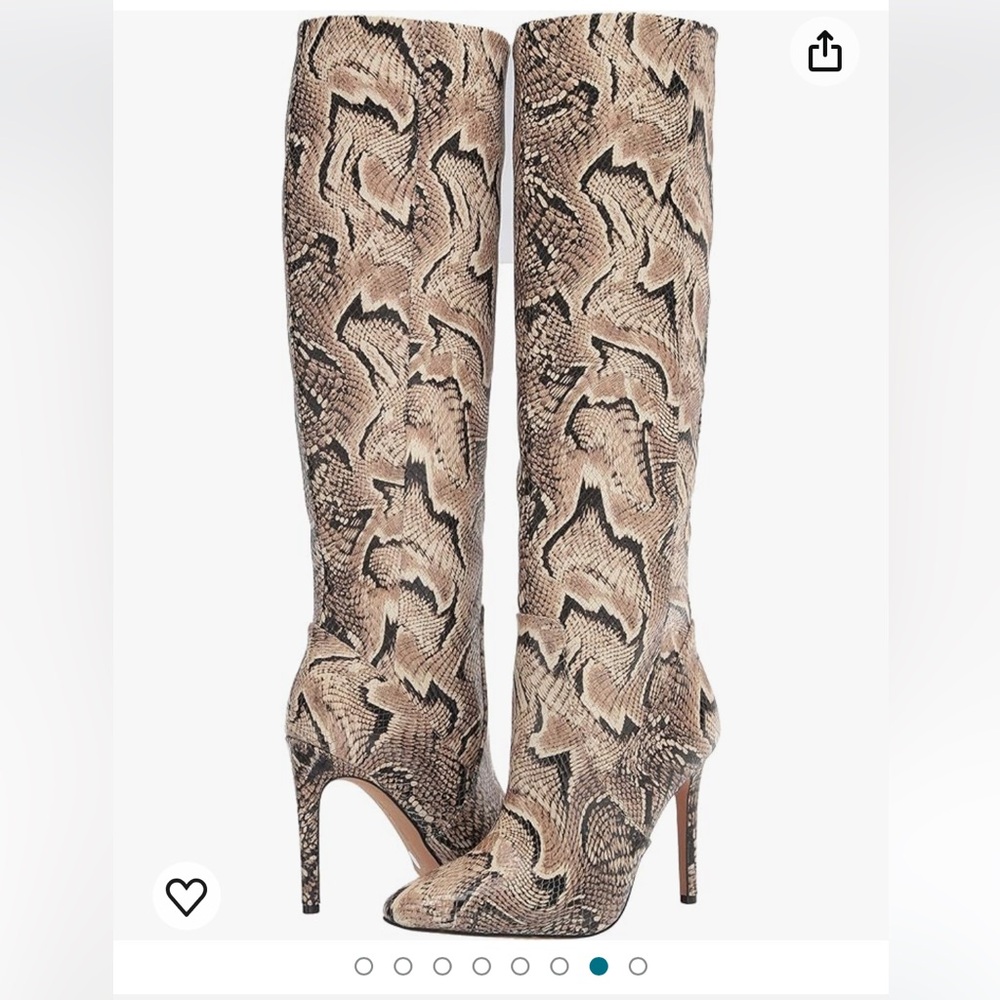 BRAND NEW Vince Camuto snakeskin boots